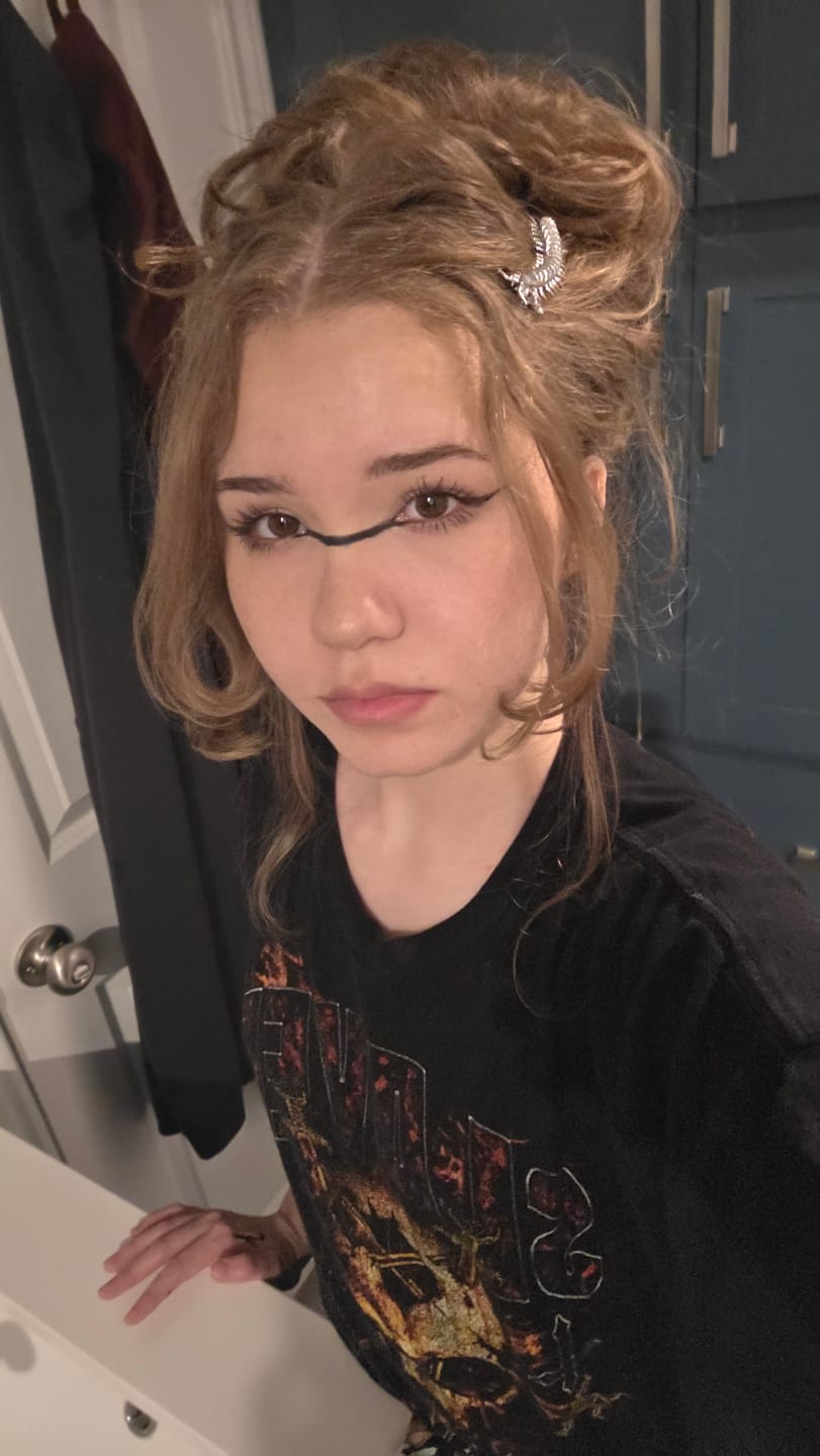 Customer photo review of CENTIPEDE HAIRCLIP