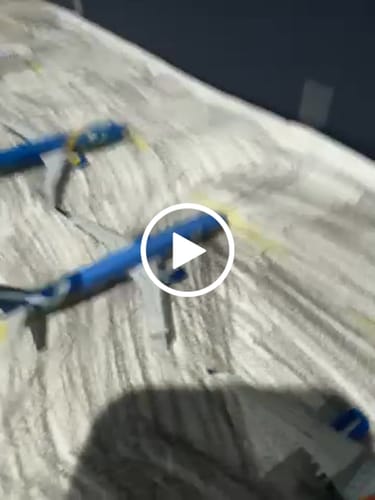 Customer video review of GEMINI BREEZE E195 1/400 REG#N190BZ (**)