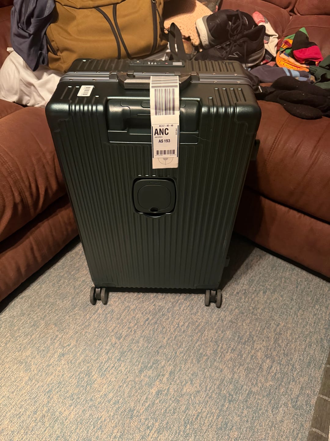 Customer photo review of Check-In Medium: All-In-One 24"