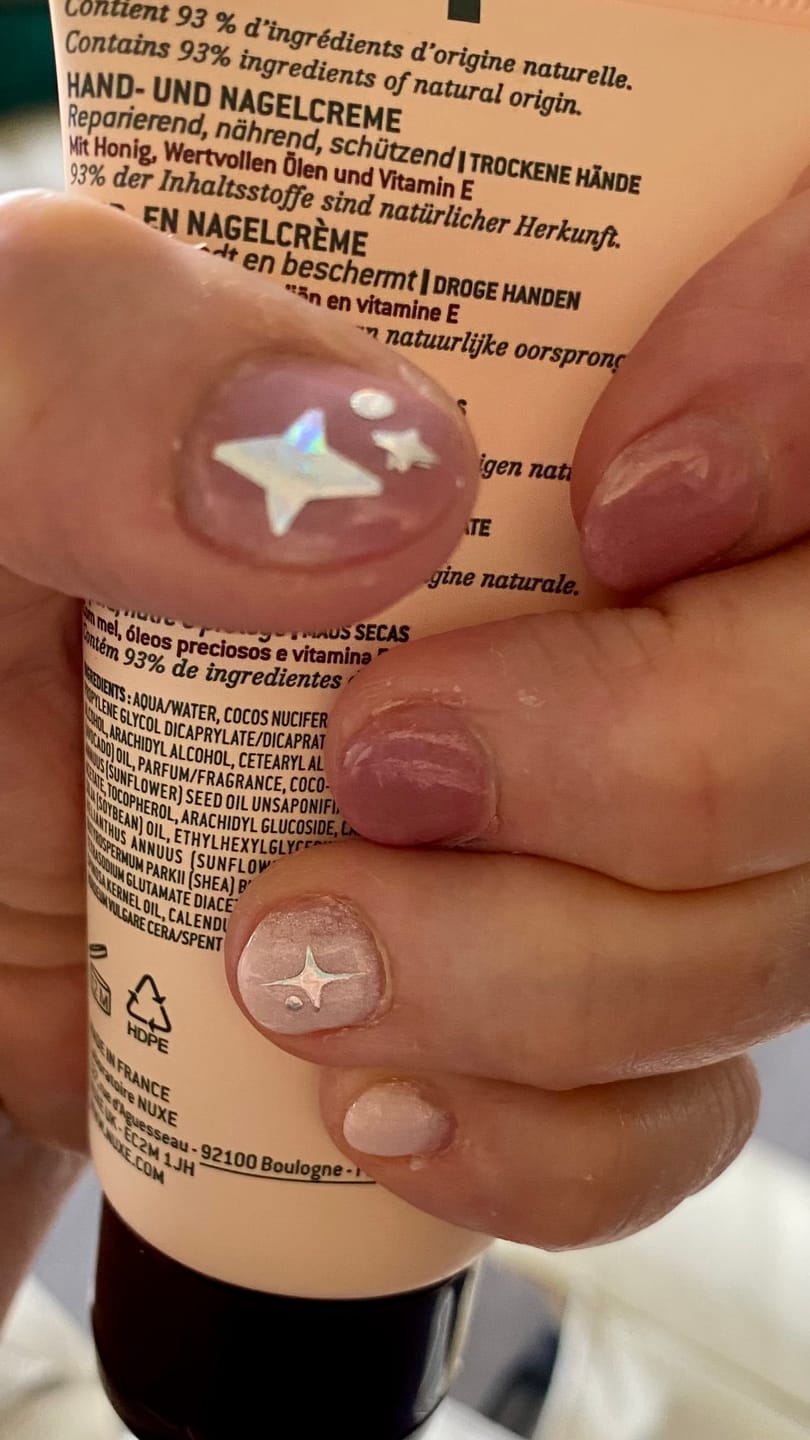 Customer photo review of Bright Future Dipping Powder