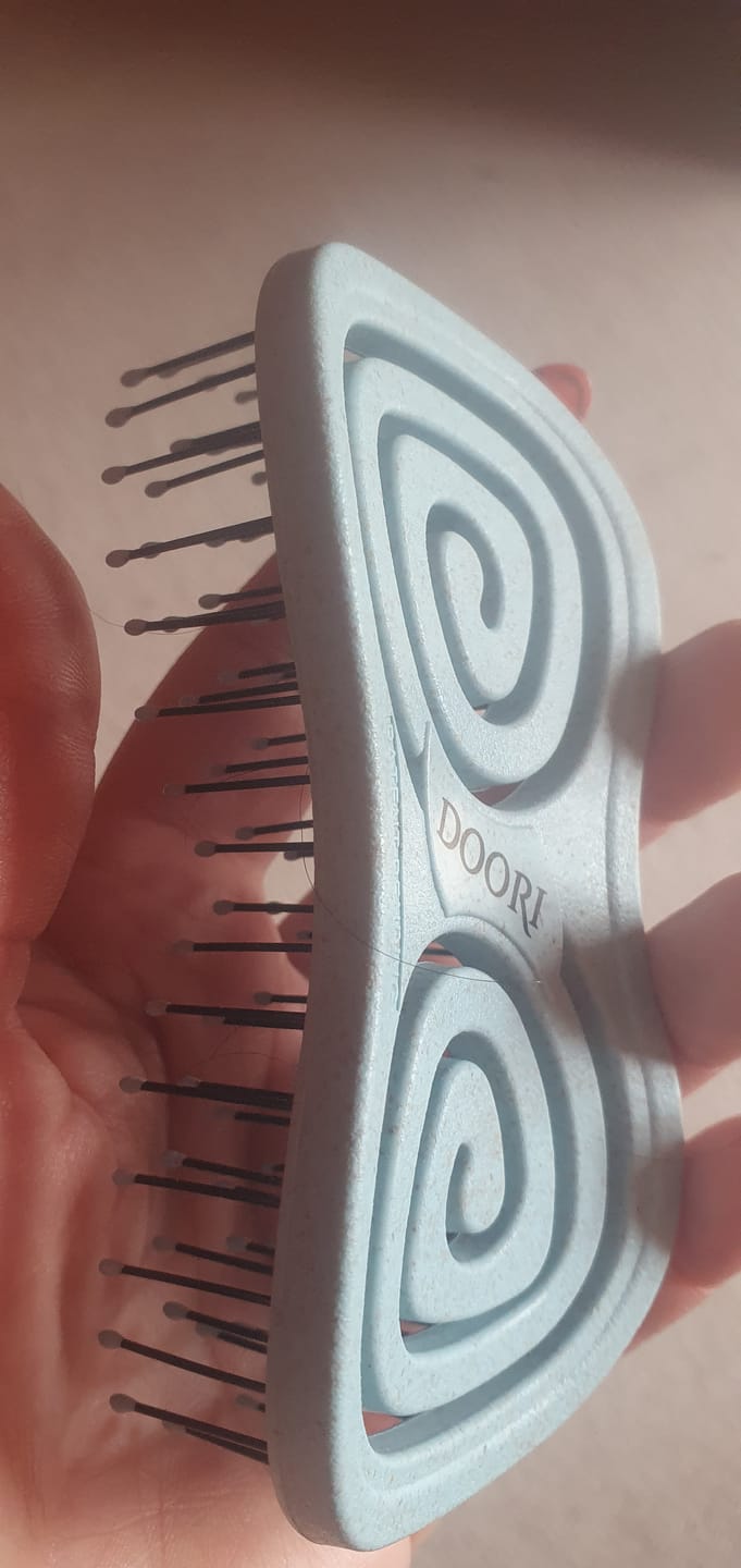 Customer photo review of Компактна Масажна ЕКО четка Doori Compact Аква