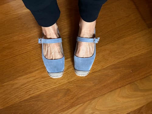 Reseña con foto de un cliente sobre Alpargata Susana Azul