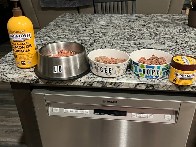 Customer photo review of Wild Alaskan Salmon Oil for Dogs | Omega 3, 6 & 9 | Petsmont Omega Love+
