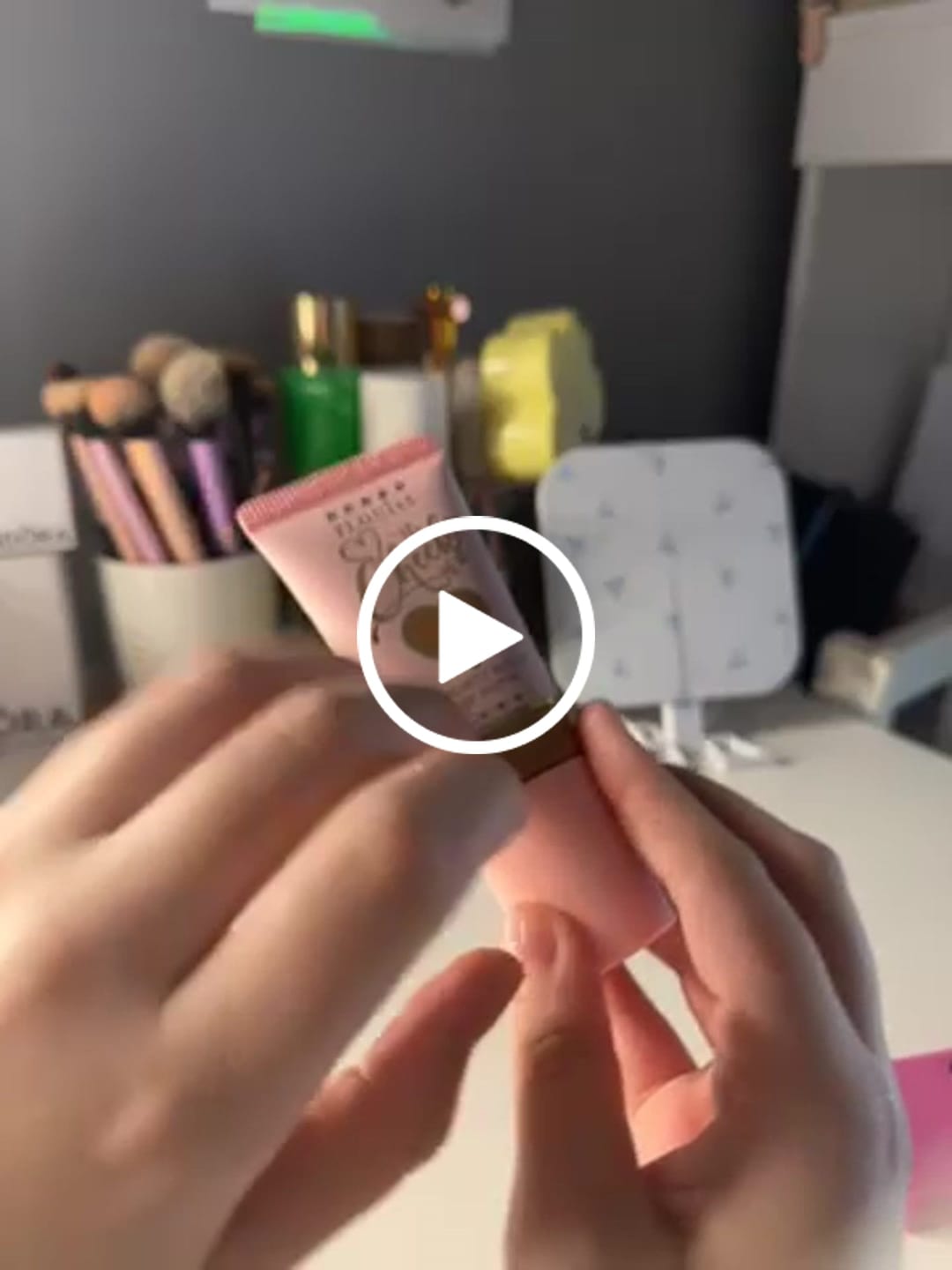 Customer video review of Plouise The Cheek of it - Liquid Bronzer
