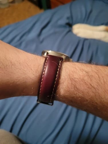 Customer photo review of COROS Bands Leather Watch Strap Vintage Oil Wax Cowhide Unisex Buckle