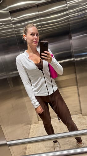 Customer photo review of Case | Mocha Mousse