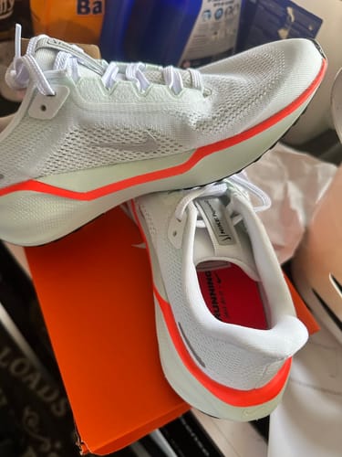 Customer photo review of Air Zoom Pegasus 41 GS White Bright Crimson