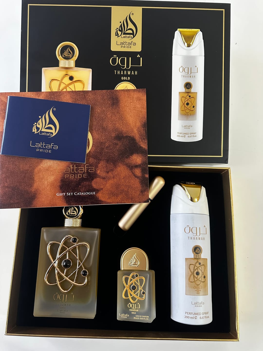 Customer photo review of CONJUNTO THARWAH GOLD LATTAFA - 100ML