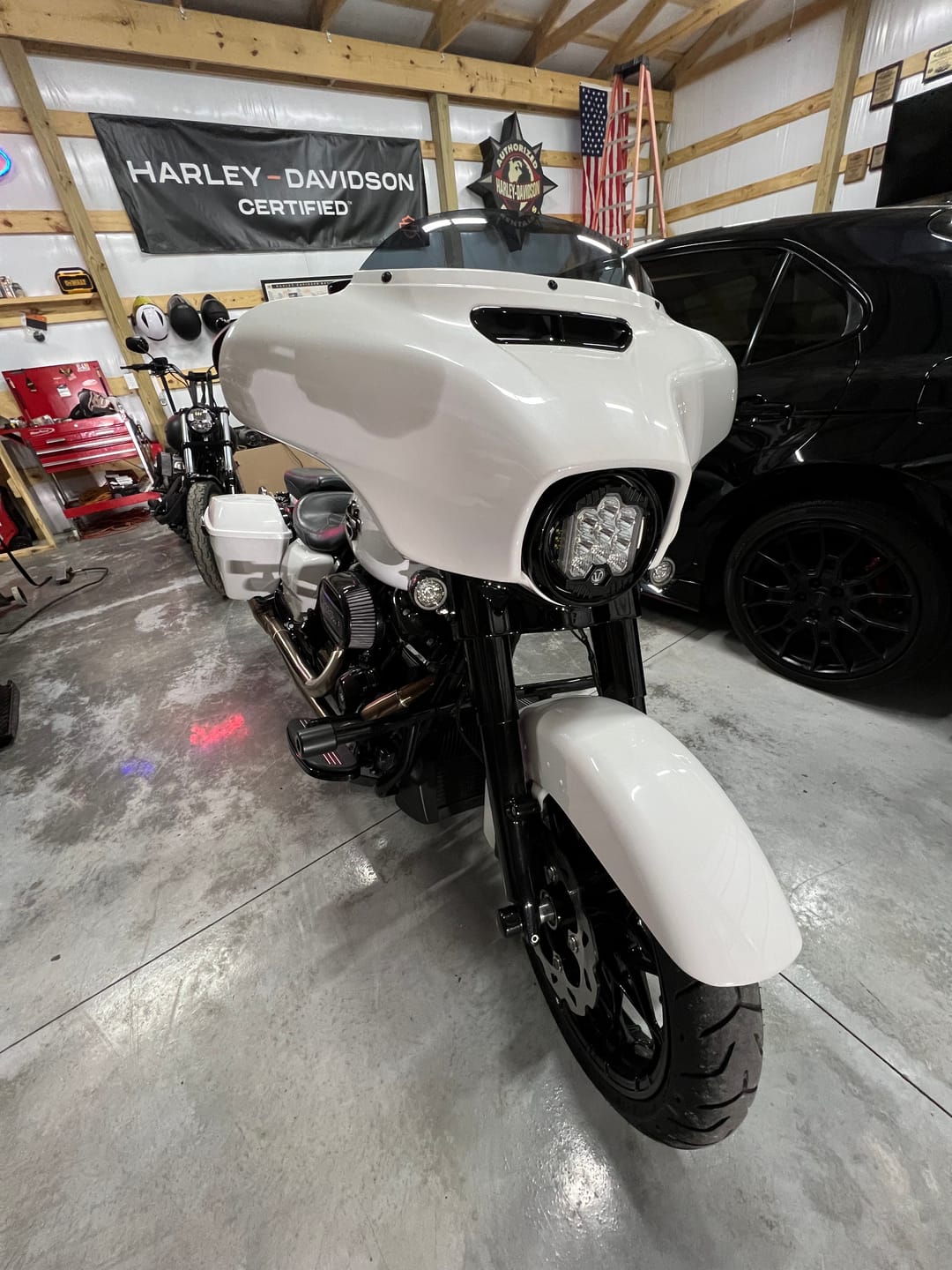 Customer photo review of Street Glide - Road King 94-23 Touring Models