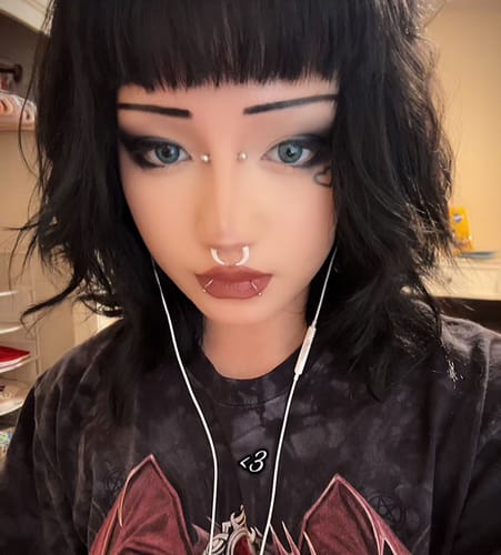 Customer photo review of Prxttylvr x Eyemoody Hoshino Blue | 6 Months, 2 pcs