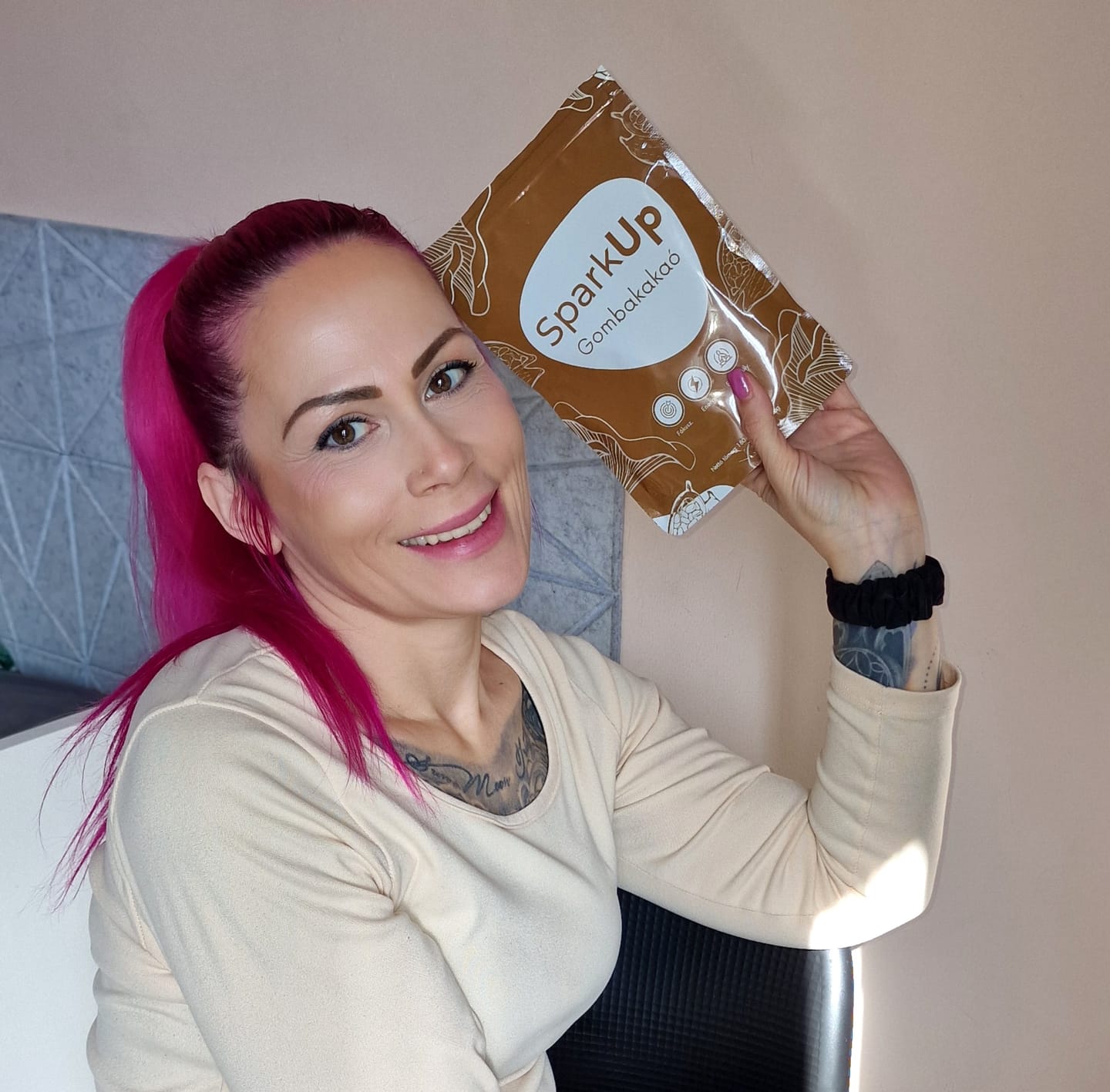 Customer photo review of Gombakakaó - SparkUp™