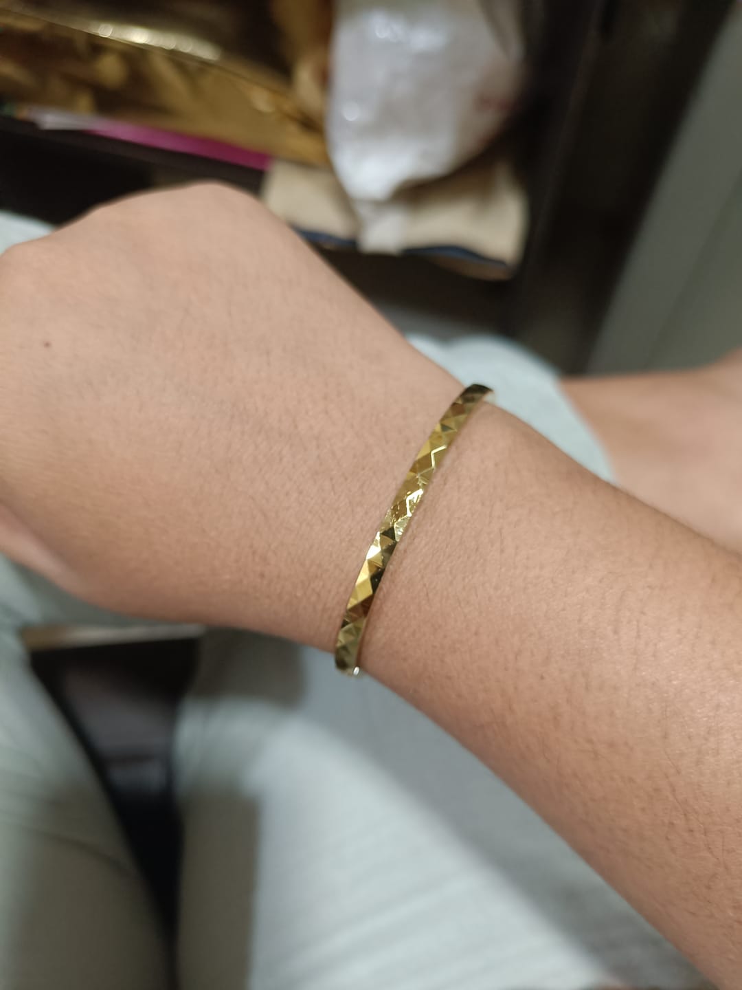 Customer photo review of Gilded Haze Bangle Bracelet