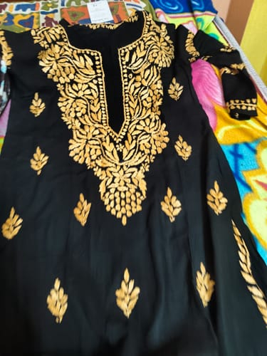 Customer photo review of Noora Black & Beige Long Rayon kurta