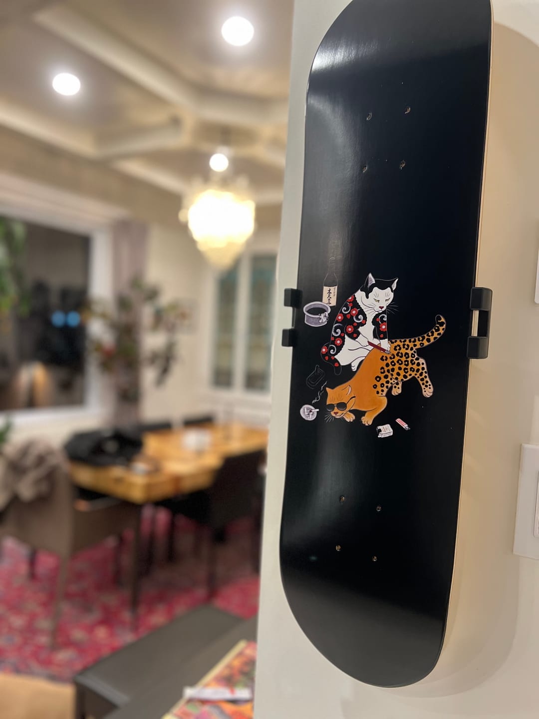 Customer photo review of Tebori 80's Skateboard
