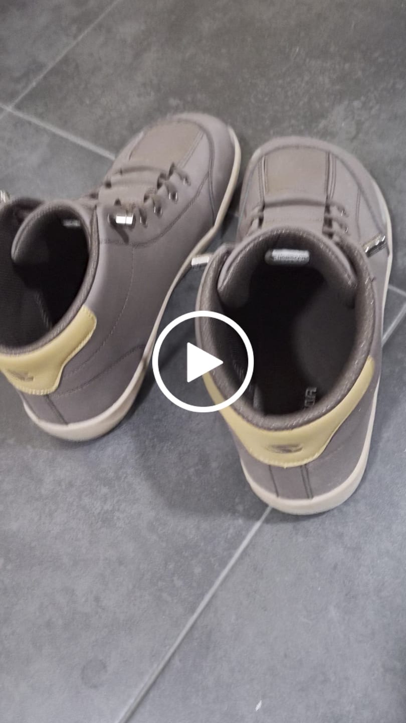 Customer video review of Yew - Barefoot De Ocio