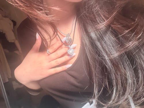 Customer photo review of Darling Necklace