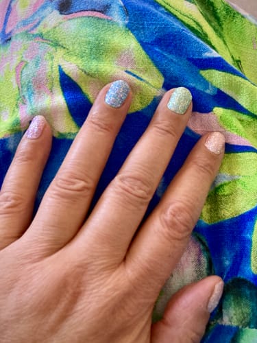 Customer photo review of Jessica | Multi Rainbow Glitter Nail Polish Wraps