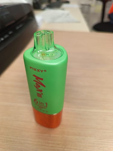 Customer photo review of FIZZY MAX III 6en1 60000 Puffs | 6 sabores