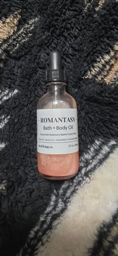 Customer photo review of Romantasy Bath & Body Oil