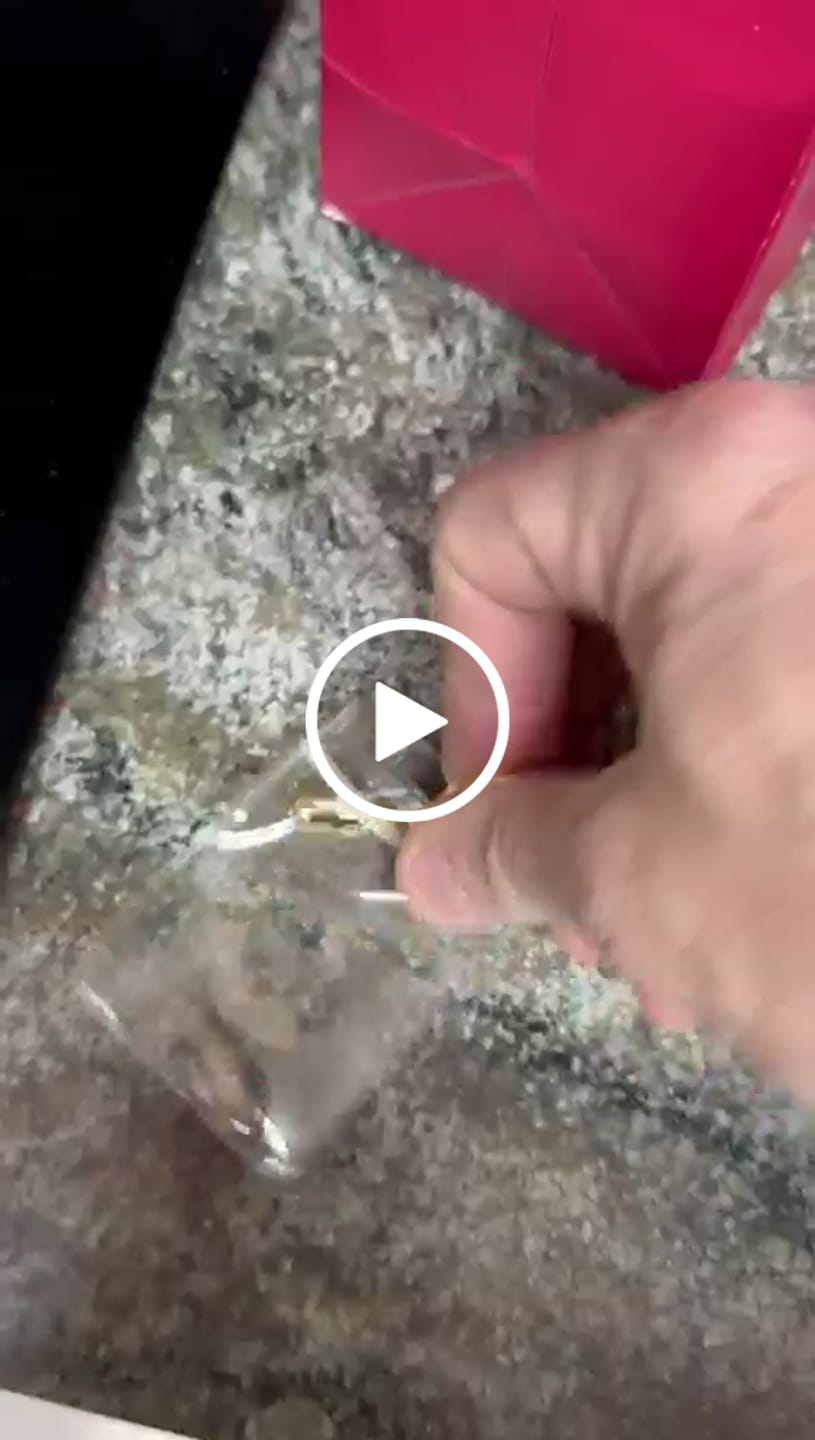 Customer video review of Eternal Lock & Personalized Necklace