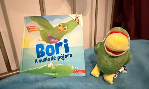 Customer photo review of Bori La Cotorra | Peluche con Sonido