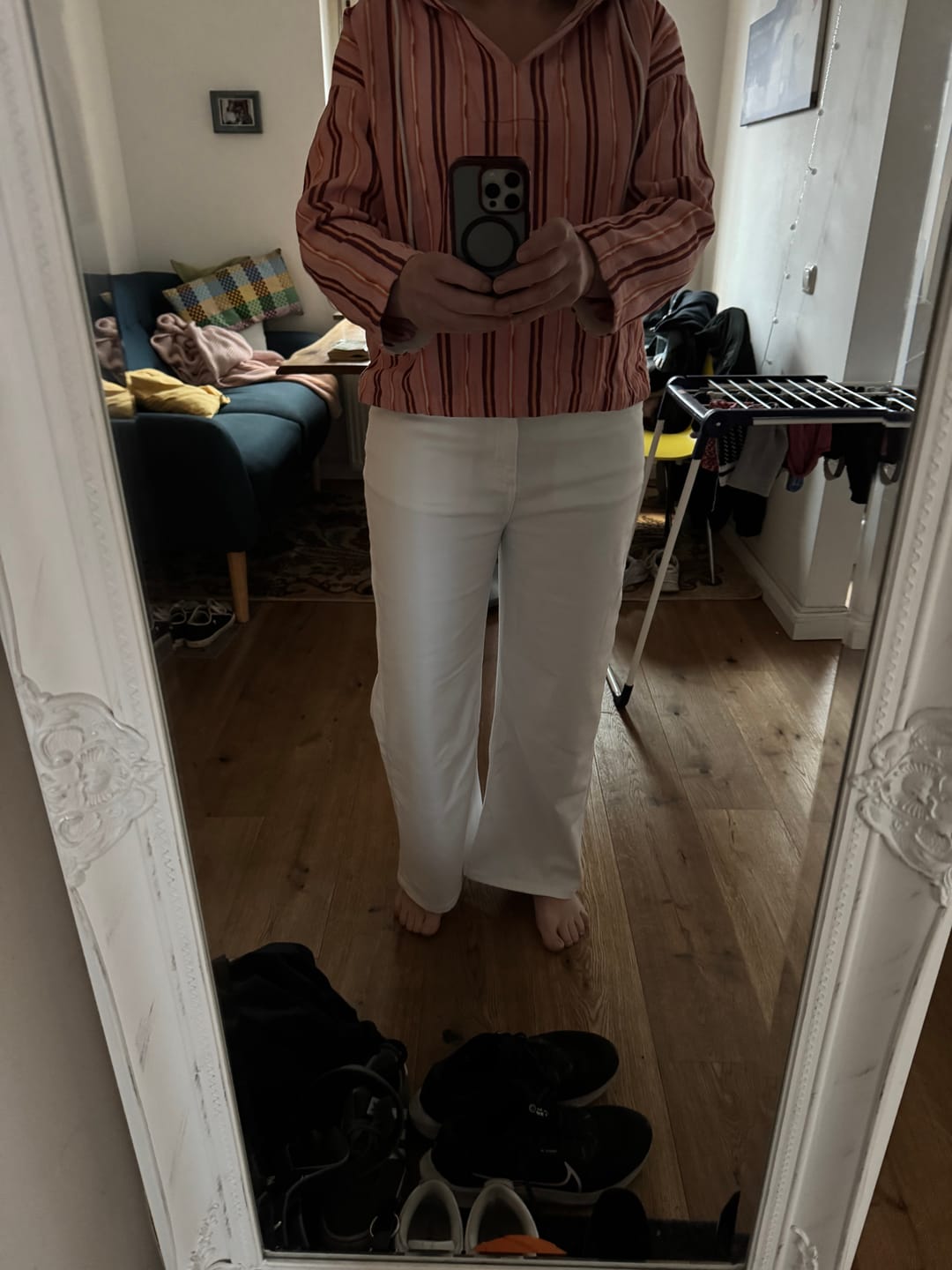 Customer photo review of JOOSY Wide Leg Jeans