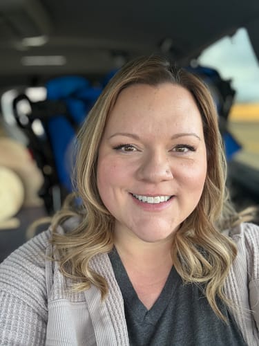 Customer photo review of Burnt Honey // Illusion Lace Topper