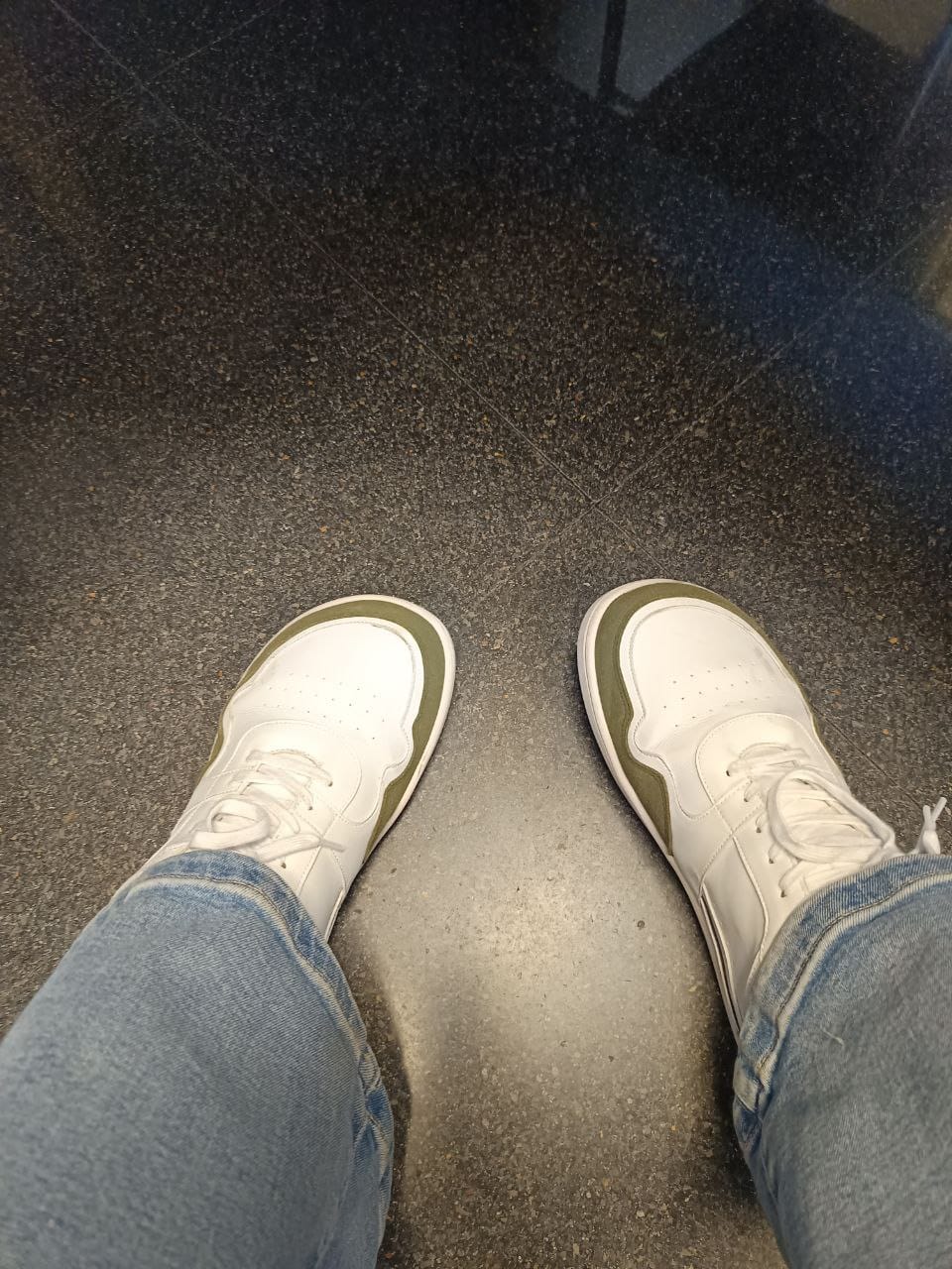 Customer photo review of Roots Courtline Sierra