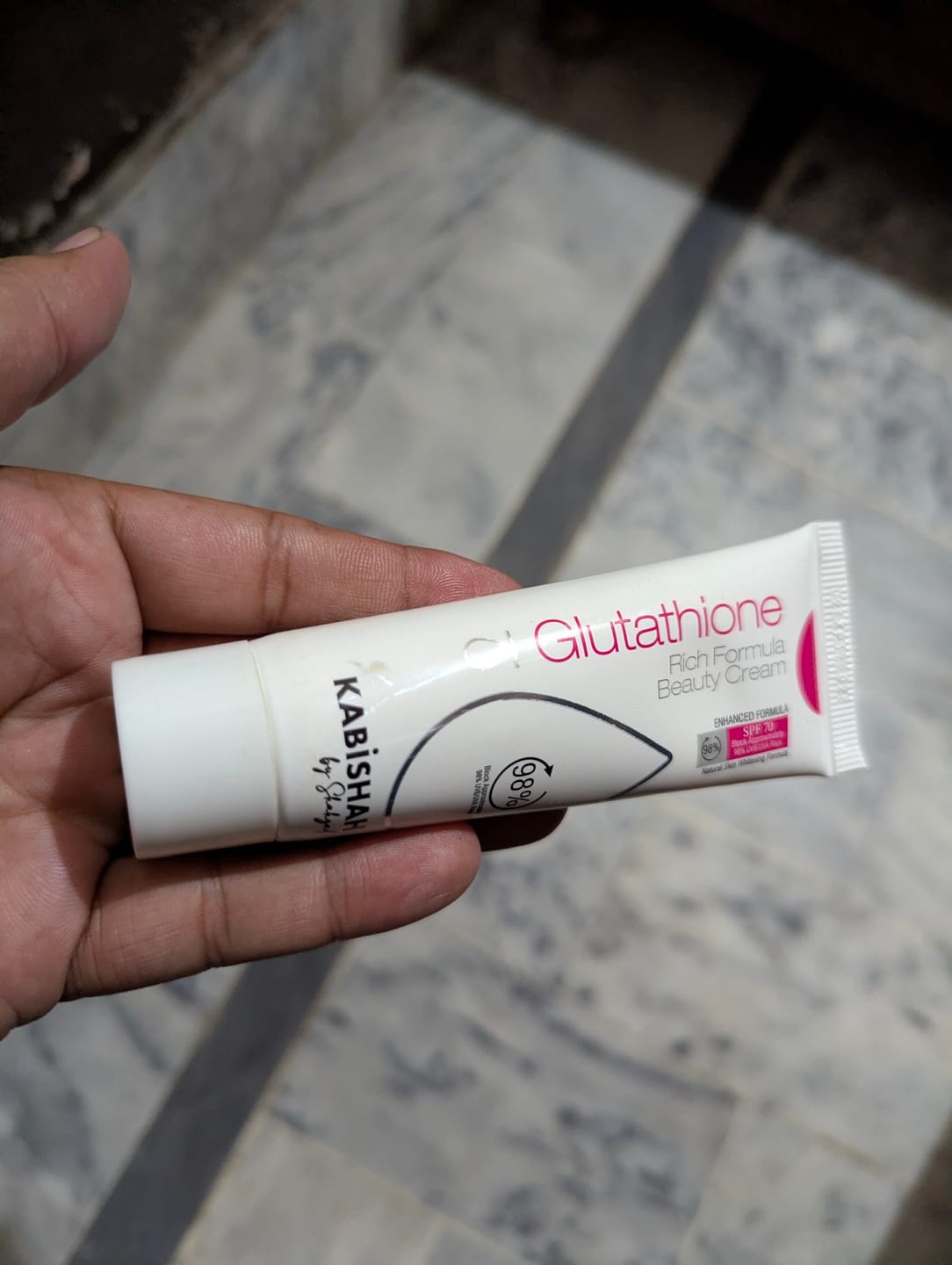 Customer photo review of Glutathione 3% Rich Formula Beauty Cream