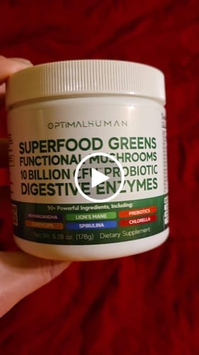 Customer photo review of Superfood Greens Tub (30-Day Supply)