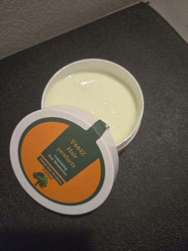 Customer photo review of T444z Volumising Hair Moisturizer