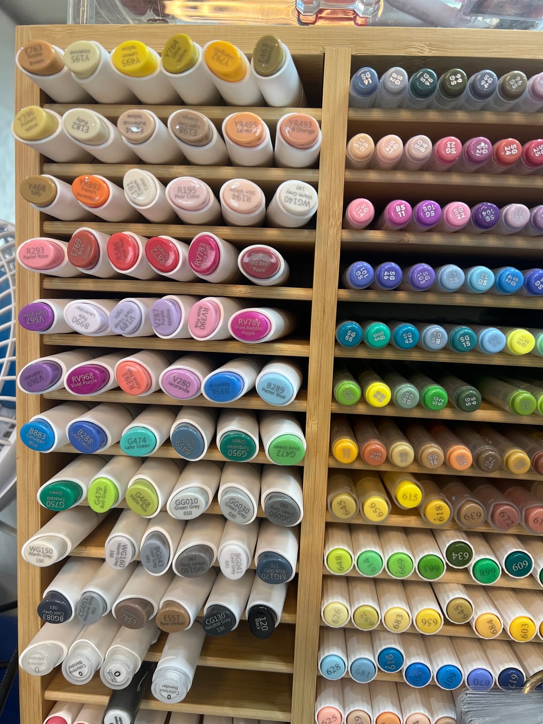 Customer photo review of Ohuhu Kaala B Dual Tips Alcohol Art Markers, Slim Broad & Mini Brush