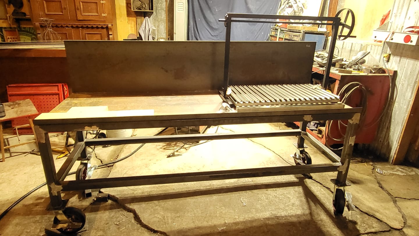 Customer photo review of Santa Maria Grill V Shape - Stainless Steel Grate