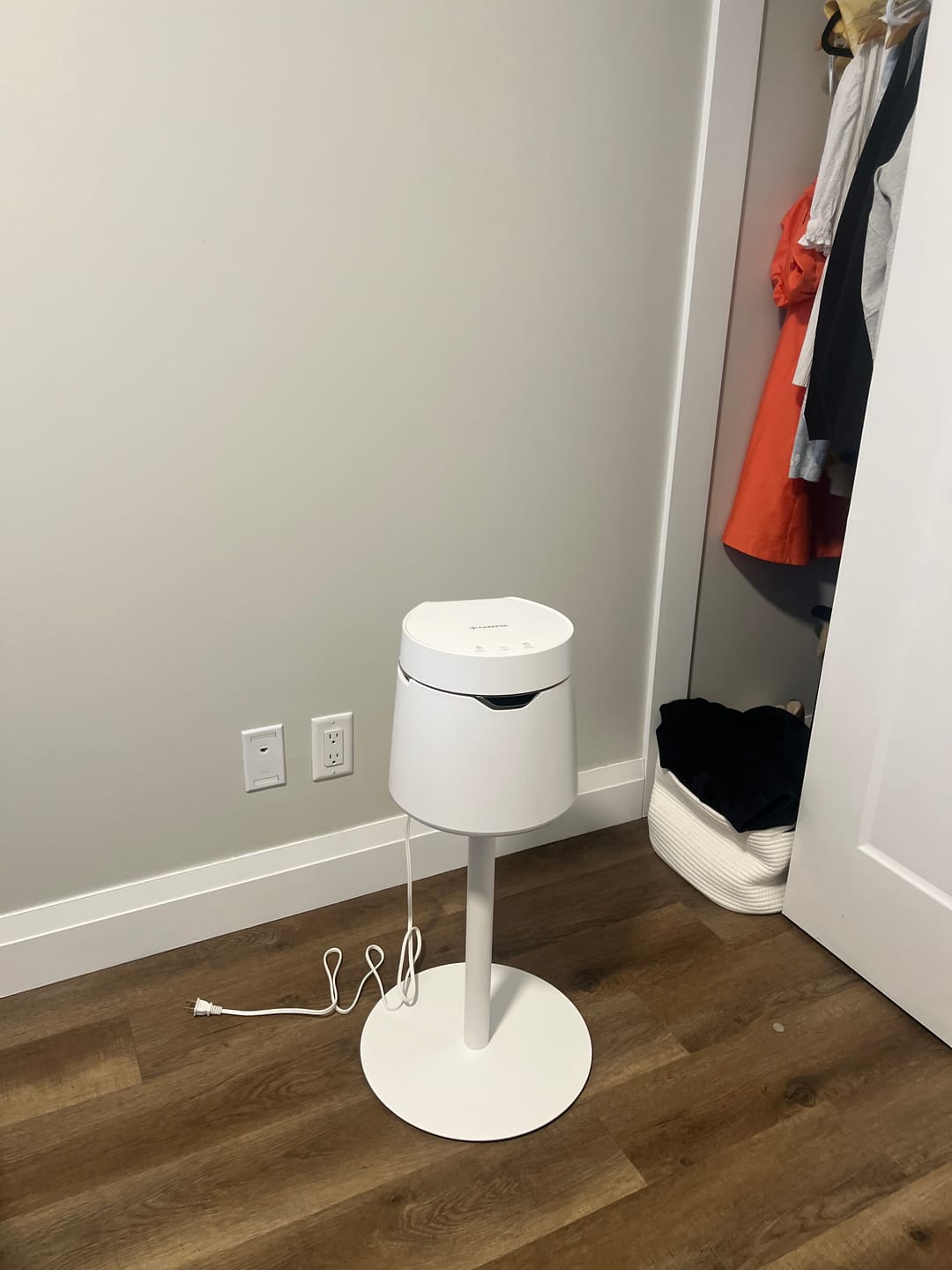 Customer photo review of Carepod One Plus with Stand - Stainless Steel Humidifier with Mood Light CA