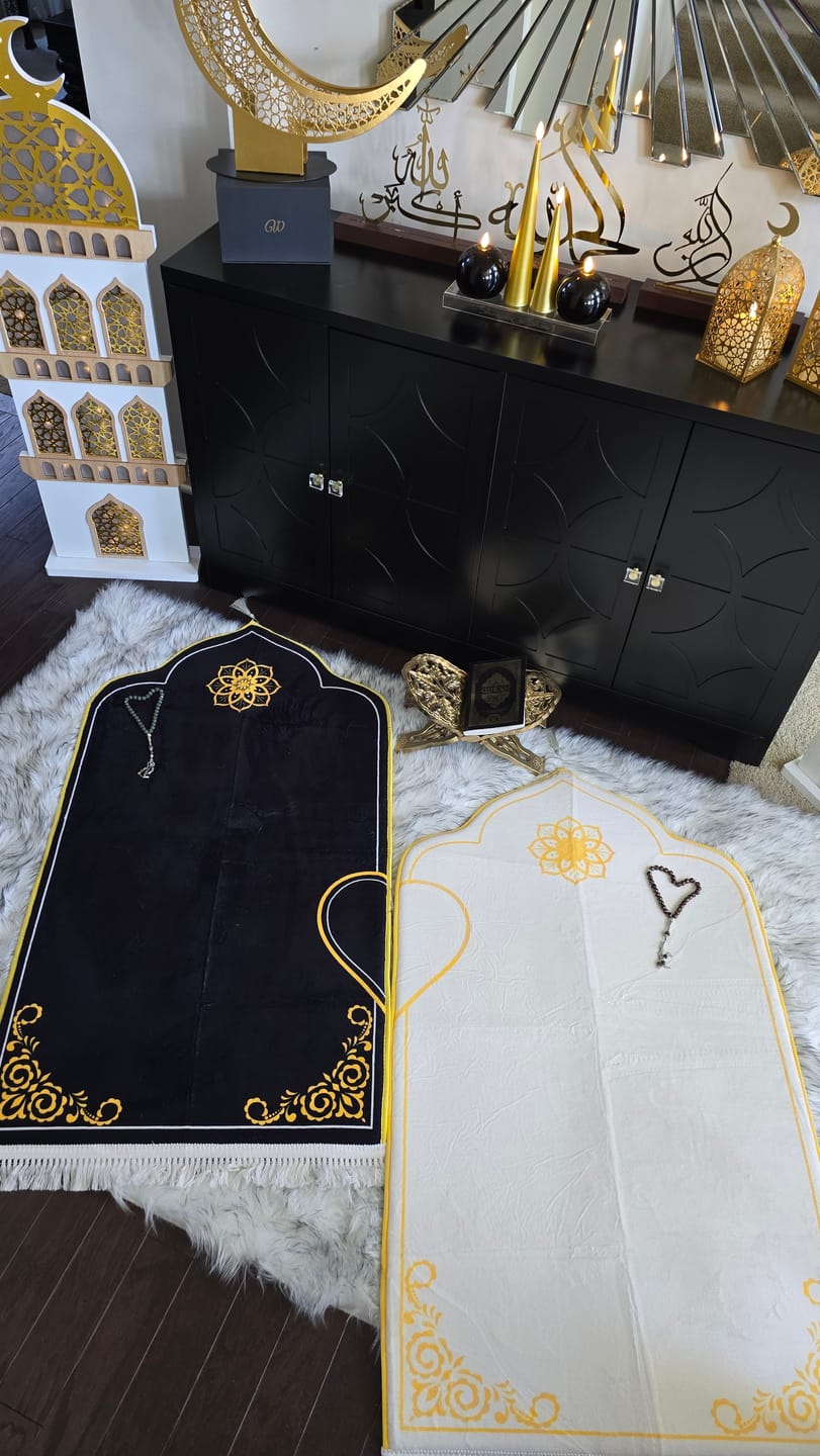 Customer photo review of Couple's Padded Prayer Mat (Set of 2)