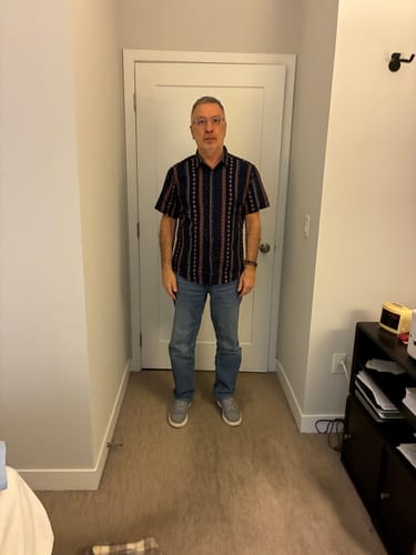 Customer photo review of Men's Retro Button Up Short Sleeve Cotton 70s Shirt