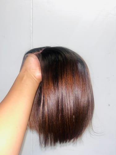 Customer photo review of Vietnamese SDD Bone Straight 2X6 Ombre Choc Brown 10 Inch Wig
