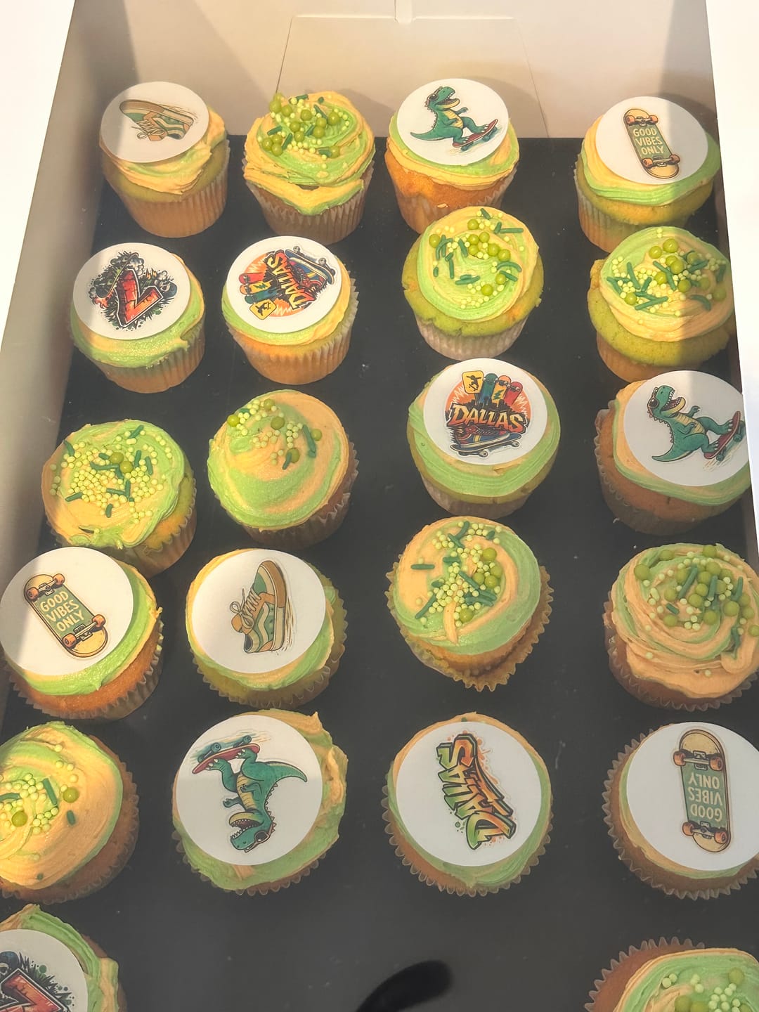 Customer photo review of 15 x 5 cm Pre-cut Standard Cupcake Custom Edible Icing Images