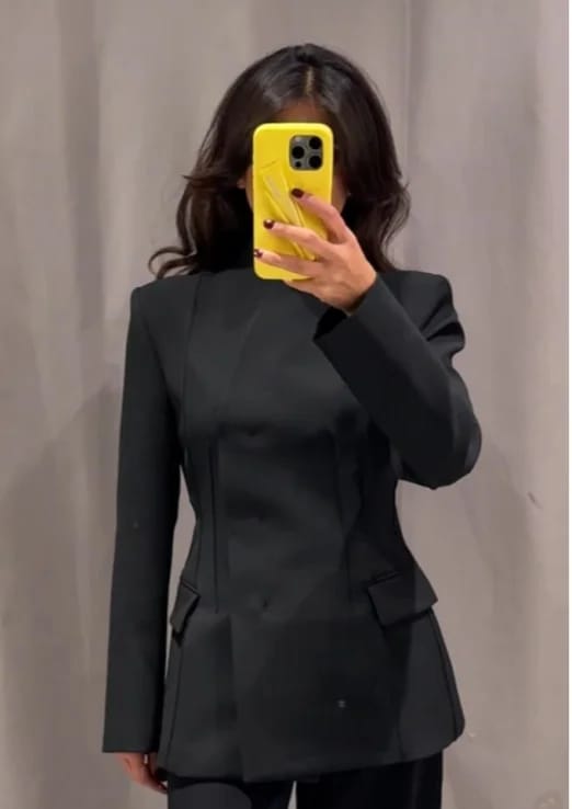 Customer photo review of Annie Blazer Dress