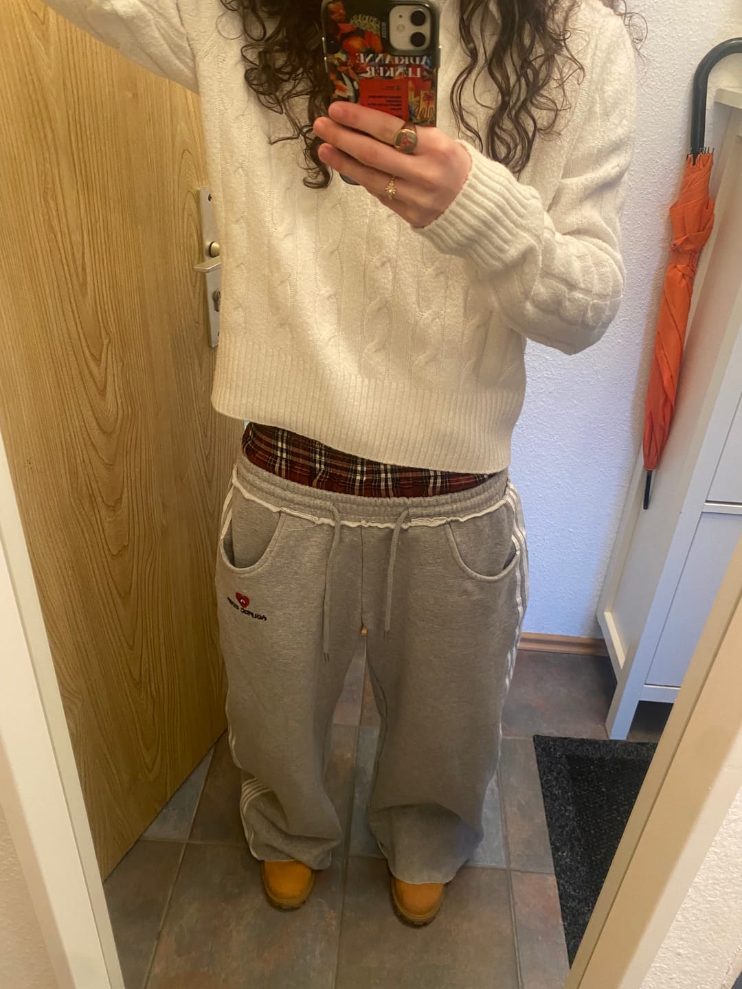 Customer photo review of Aelfric Eden Double Waist Super Baggy Sweatpants