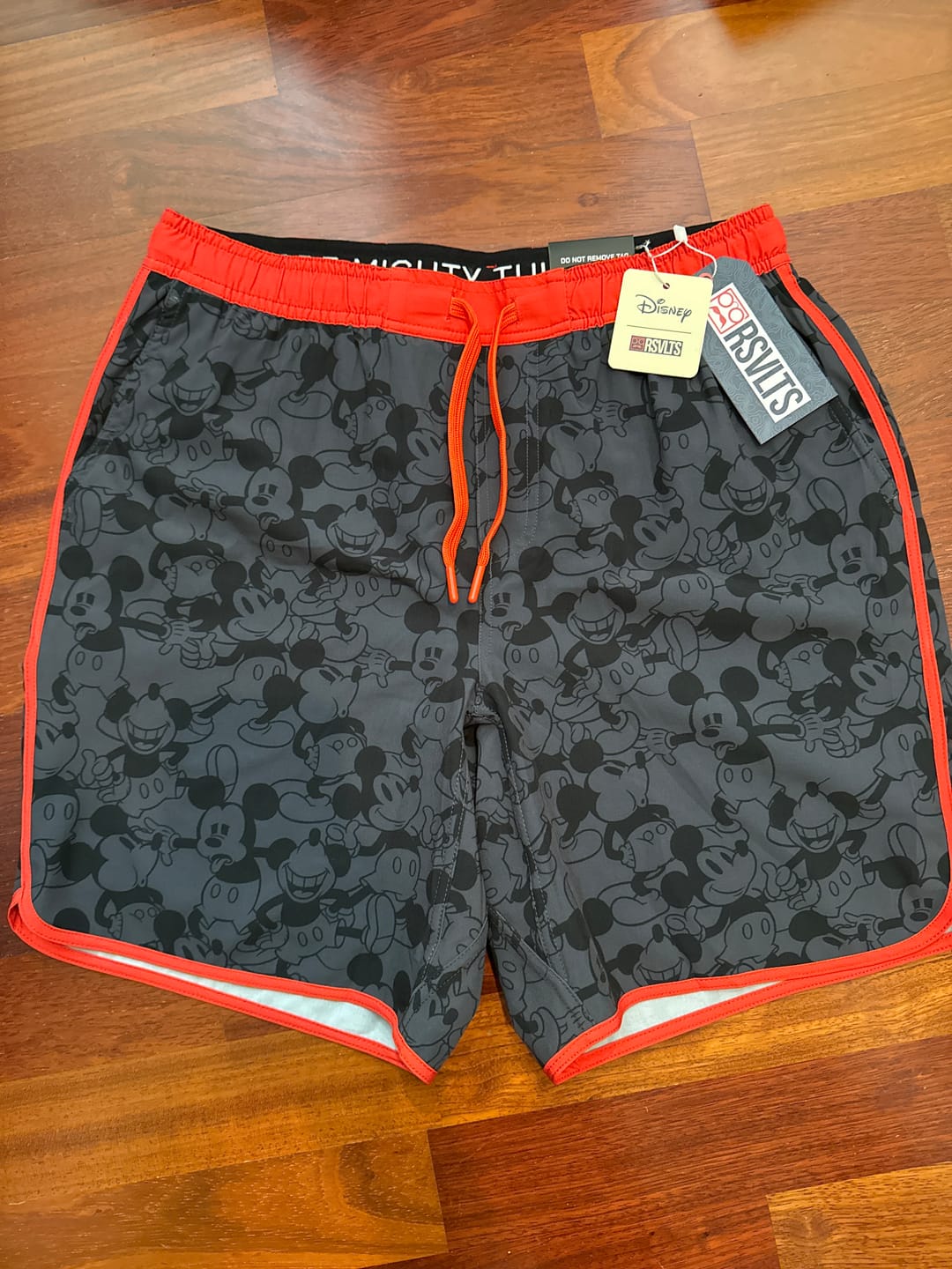 Customer photo review of Disney "Enjoy the Journey" – V2 Lined Training Shorts