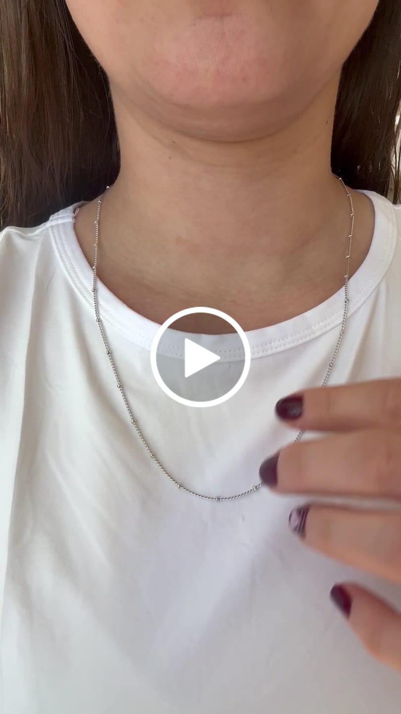 Customer video review of Pria 18k White Gold Plated Bead Station Chain Necklace
