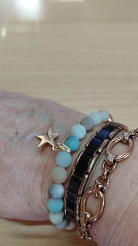 Customer photo review of »Ich glaube an mich« Blockadenlöser-Armband aus echten Amazonitperlen inkl. abgebrochenem Stern