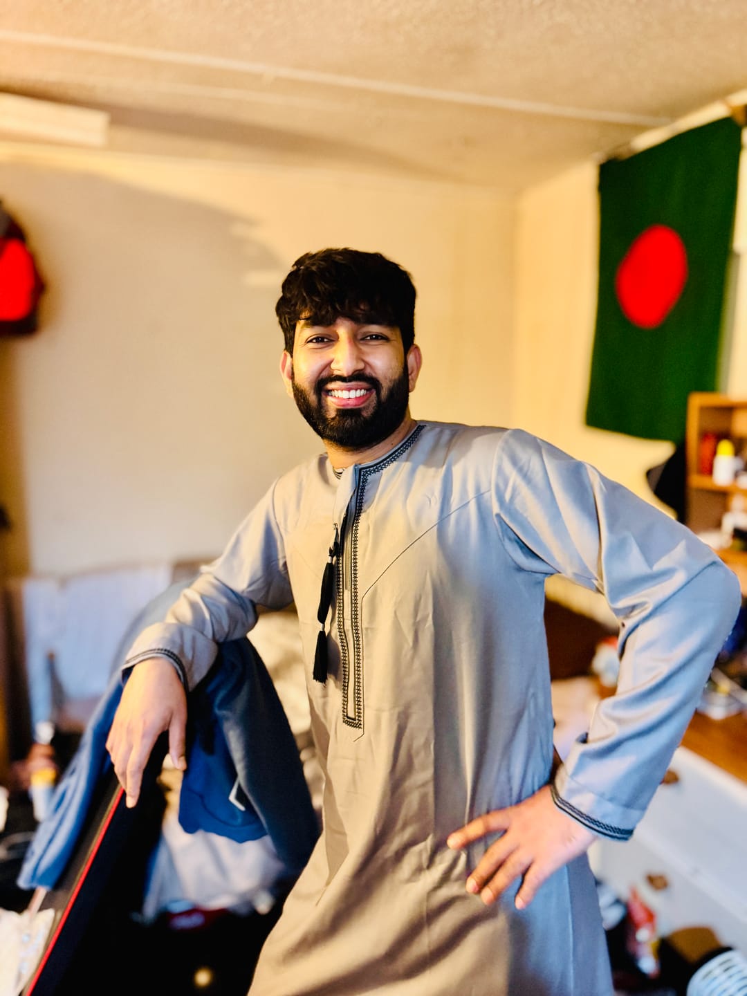 Customer photo review of Luxury Grey & Black Omani Thobe