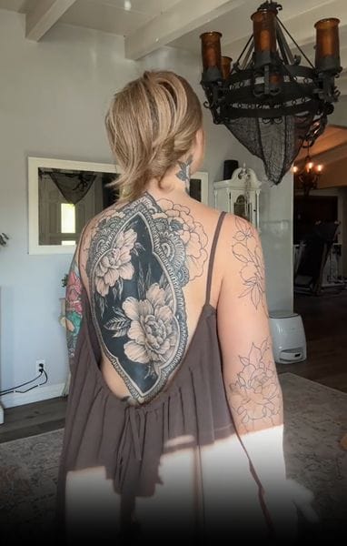 Customer photo review of softari™ Driftline Dress