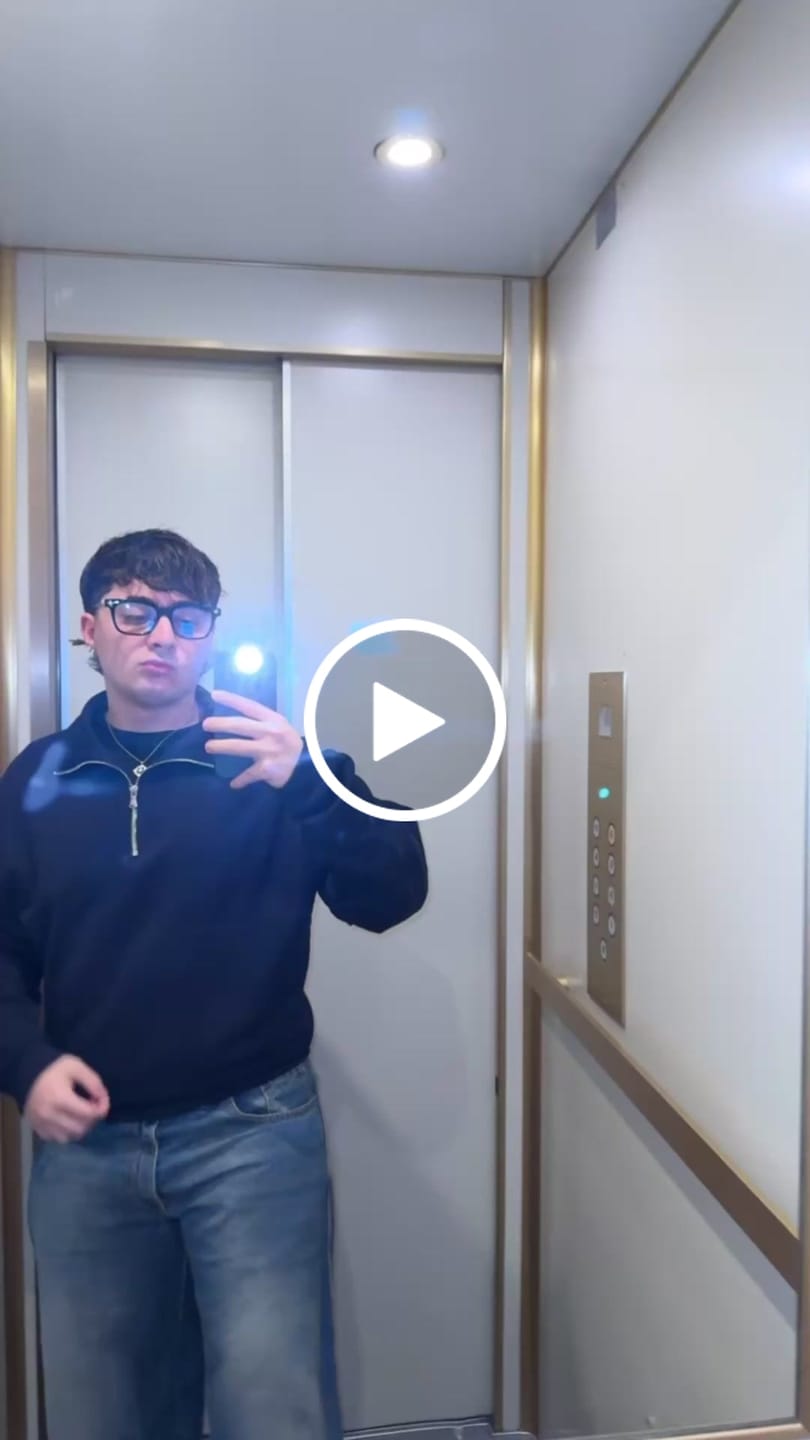 Customer video review of Sweatshirt Half Zip Blanks 330GSM Night Blue