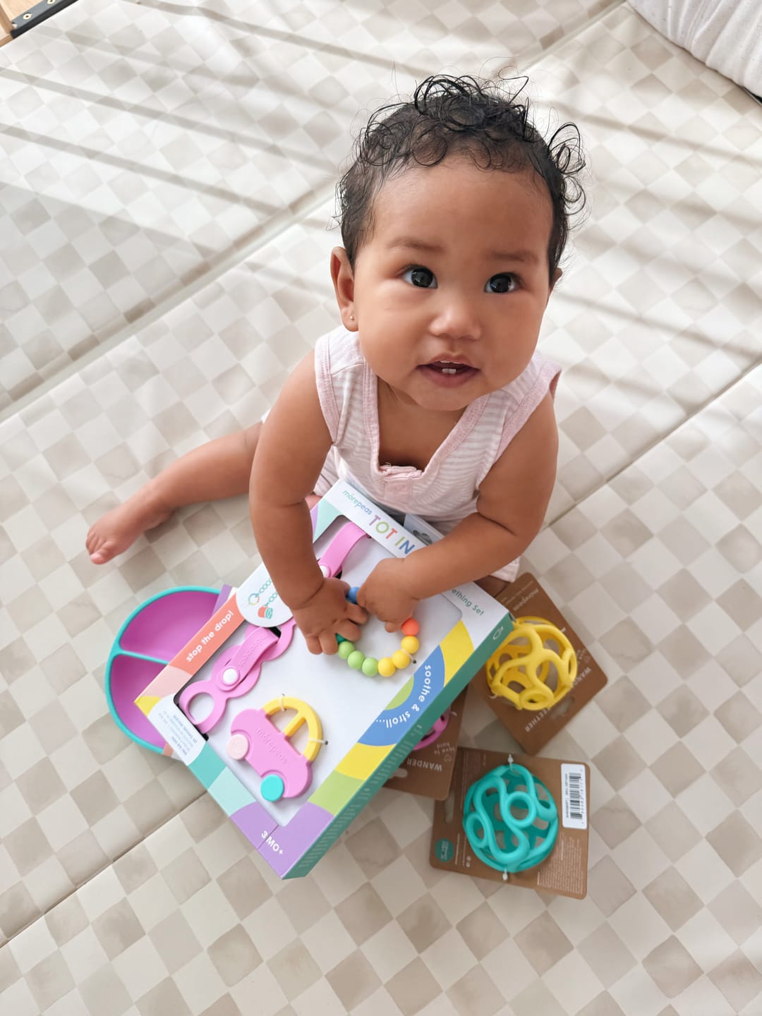 Customer photo review of Tot in Tow Gift Set