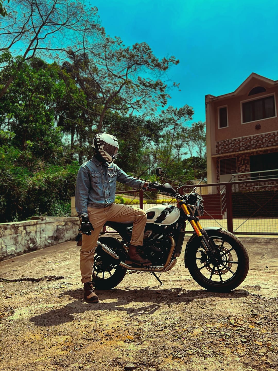 Customer photo review of boots derby rusty wrangler with slip on shoe protector
