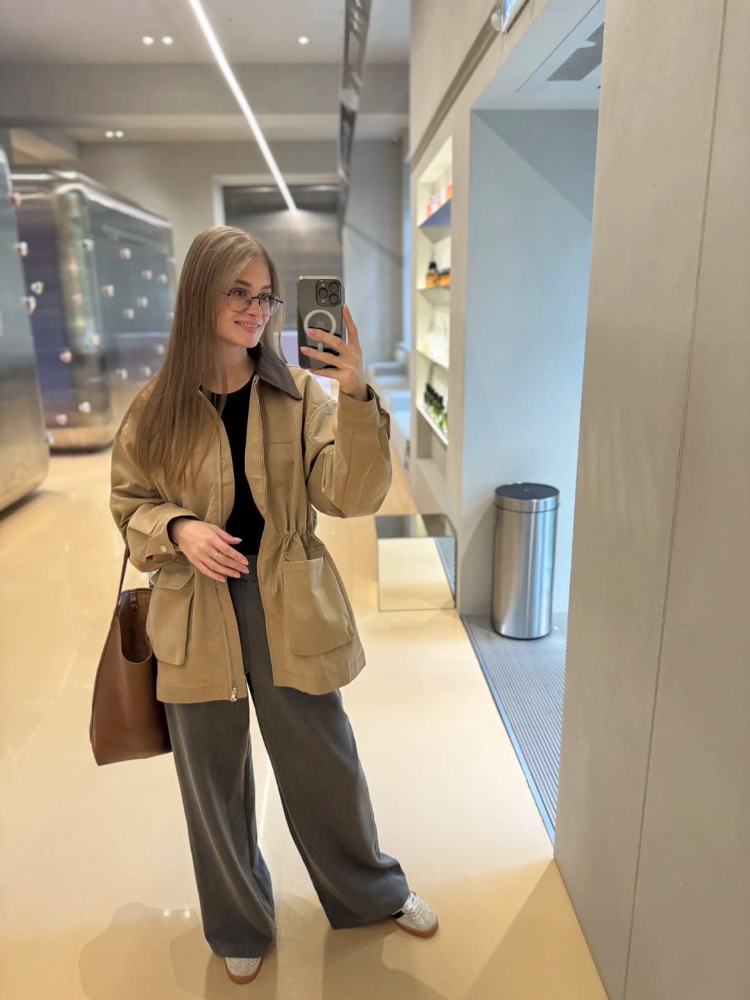 Customer photo review of Caroline Pocket Short Trench Coat