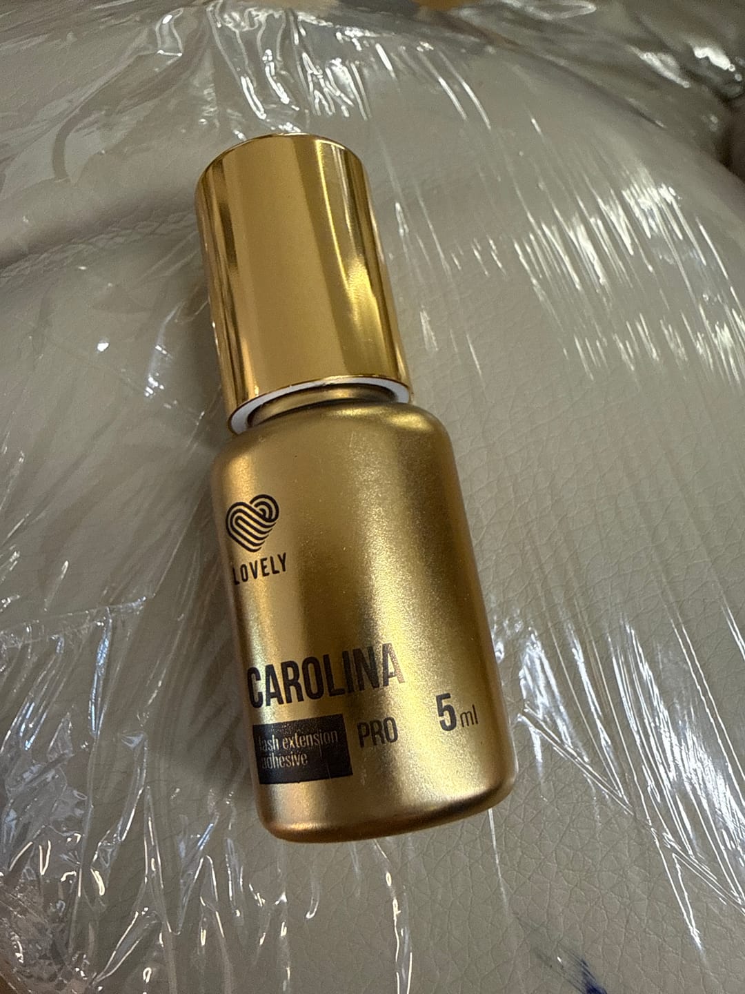 Customer photo review of Pegamento "Carolina" Lovely 0,5 seg 30-70% humedad